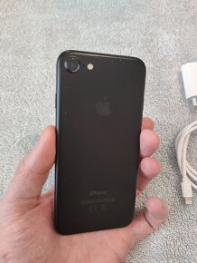 Apple iphone 7 32GB Black - 2