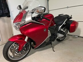 Honda VFR 1200FD - 2