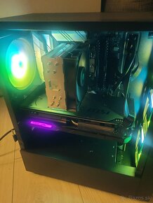 Predám herne PC / Ryzen 7 3700x / 32GB DDR4 / RX5700XT - 2