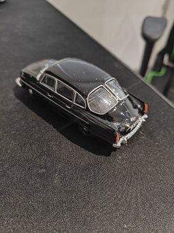 Tatra 603 Model 1:43 - 2