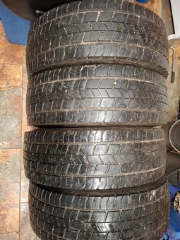 245/70 r17,5 - 2