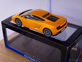 Lamborghini Gallardo LP560-4 1:18 AutoArt - 2