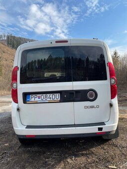 Fiat Doblo cargo combi 1,3 Jtd 90 E4 2010 - 2