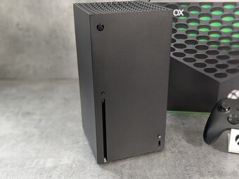 Xbox Series X 1TB + 1 ovládač, 2 náhodné hry - 2