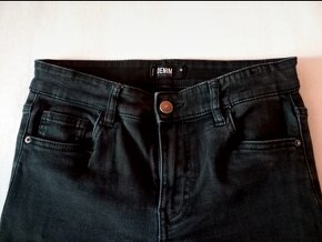Čierne skinny jeans Sinsay - 2