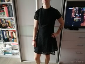 Dámske čierne čipkové šaty zn. Zara - 2