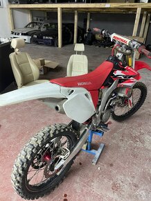 Rozpredám Honda crf 250 09 - 2