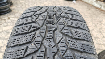 Zimné pneu 225/45 R17 --- BRIDGESTONE , NOKIAN - 2