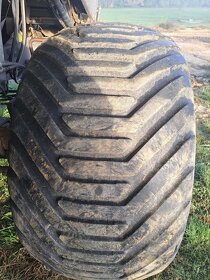 Pneu 700/50 R26,5 - 2