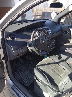 Renault Scenic - 2