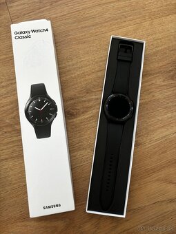 Mobil Samsung Galaxy S22 + hodinky Samsung Galaxy Watch 4 - 2