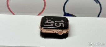 Predám Apple Watch S6 40mm Gold - 2