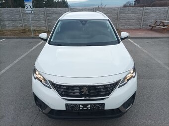 Peugeot 5008 7-MIESTNY - 2