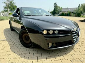 Alfa Romeo 159 - 2