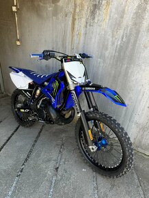 Yamaha YZ250 - 2