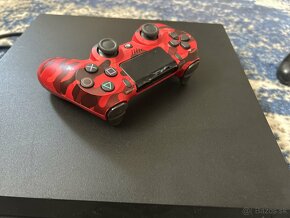 Playstation 4 pro - 2