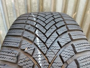 2 ks zimných pneu Bridgestone - 235/45 r18 98V - 2