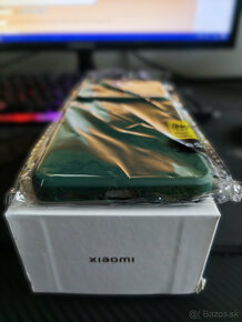 Nové puzdro na Xiaomi 12T Pro s krytkou na fotoaparáty - 2