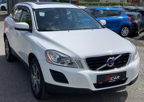 Volvo XC60 2.4 D5 4x4 KŮŽE PANORAMA DPH nafta automat 158 kw - 2