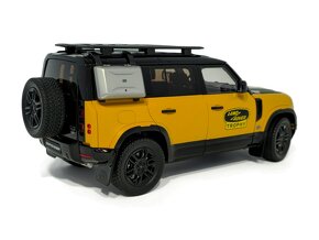 Land Rover New Defender 110 Trophy Edition 1:18 Almost Real - 2