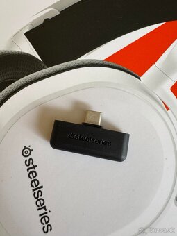 SteelSeries Arctis 7+ bezdrôtové - 2