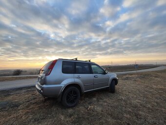 Nissan X-trail T30 - 2