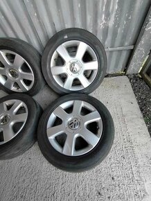 4ks alu disky orig. VW 5x112 r16 + pneu - 2