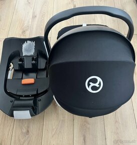 Cybex Aton 5 + isofix (základňa) - 2