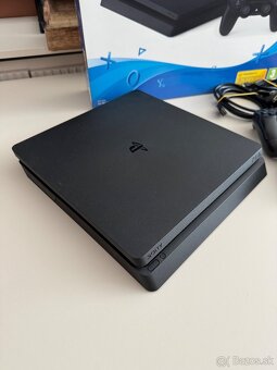 Playstation 4 slim 500 GB + 2 ovládače - 2