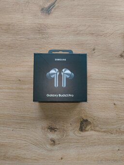 Samsung Galaxy buds 3 Pro čierna - 2