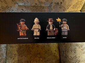 77015 Lego Indiana Jones - Chrám Zlatej Modly - 2