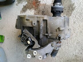 Motor 2.0 TDI 103 kW , prevodovka 6q - 2