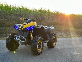 Can-Am Renegade 1000 XXC - 2