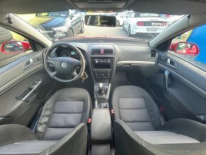 Škoda Octavia 2,0Tdi Combi Elegance 4x4 - 2