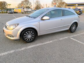 Opel astra gtc - 2