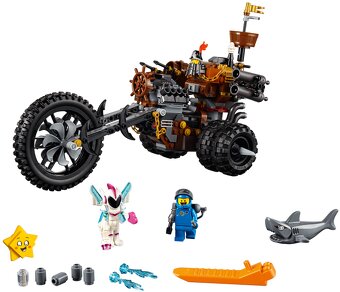 LEGO Movie 70834 - Kovovousova heavy metalová trojkolka - 2