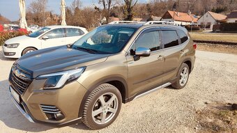 Subaru Forester 2.0i MHEV Premium Edition Lineartronic - 2