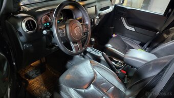 jeep wrangler rubicon unlimited 2.8 automat - 2