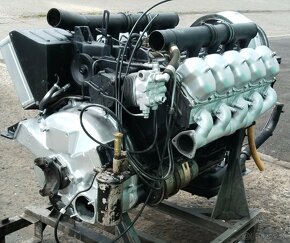 Motor Tatra 815 T1 (10-ti válec) - 2