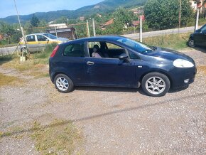 Fiat  Grande  Punto - 2