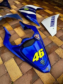 Yamaha R1 kapotáž - 2