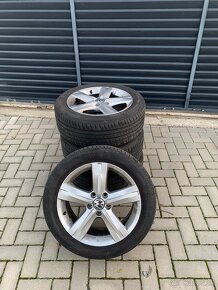 5x112 orginal VW letne pneu 215/55r17 - 2