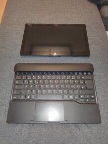 Fujitsu Stylistic Q704 hybrid - 2