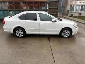 Škoda Octavia 1.6 TDI CR DPF Ambiente - 2