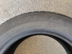 Gumy 205/60 R16 - 2