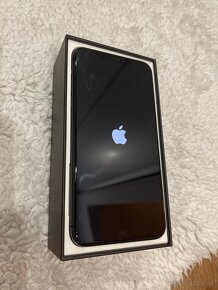 iPhone 11 Pro Max 64GB Grey - 2