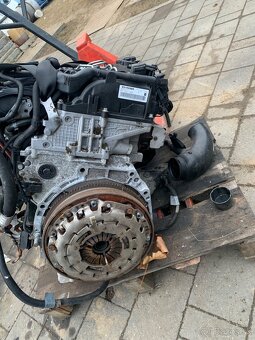 Motor BMW N47 - 2