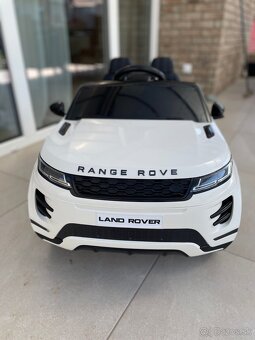 Elektrické auto Range Rover - 2