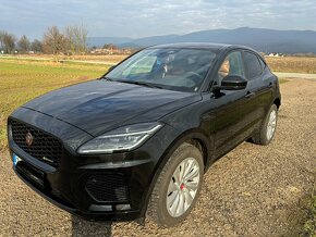 Jaguar e Pace black edition - 2