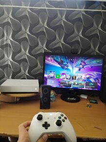 Xbox one S 1TB - 2